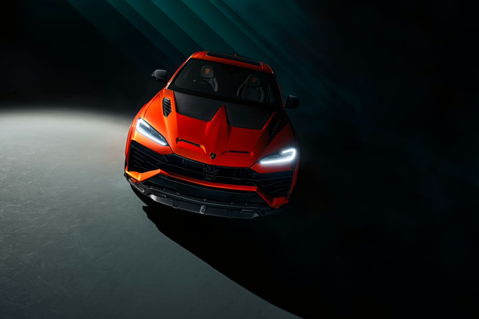 2nd edit High Res Urban Automotive Lamborghini Urus 8 of 13 1536x1024.avif