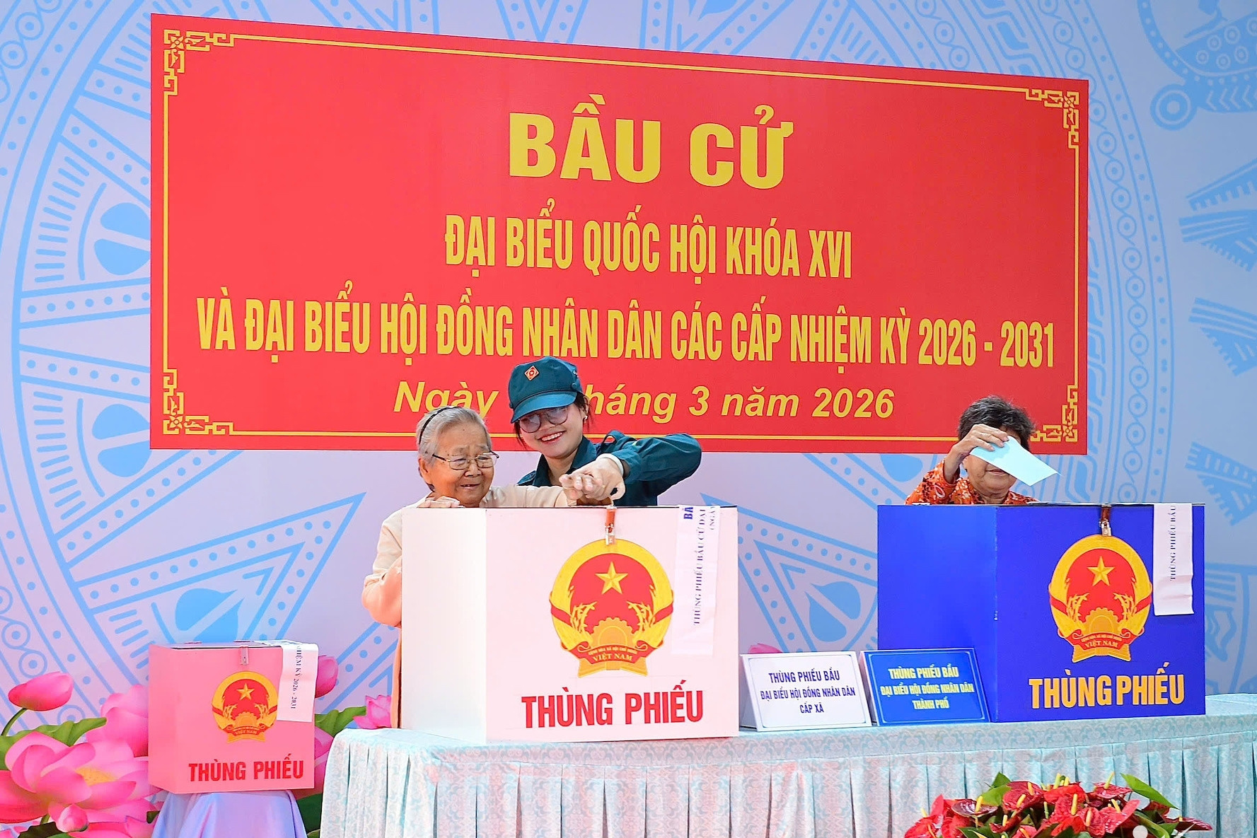  Cuộc bầu cử ngày 15/3 và sức mạnh lòng dân 