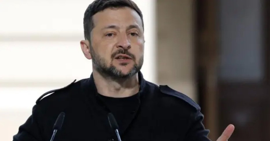 Ông Zelensky tiết lộ &amp;apos;tối hậu thư&amp;apos; của Nga dành cho Ukraine