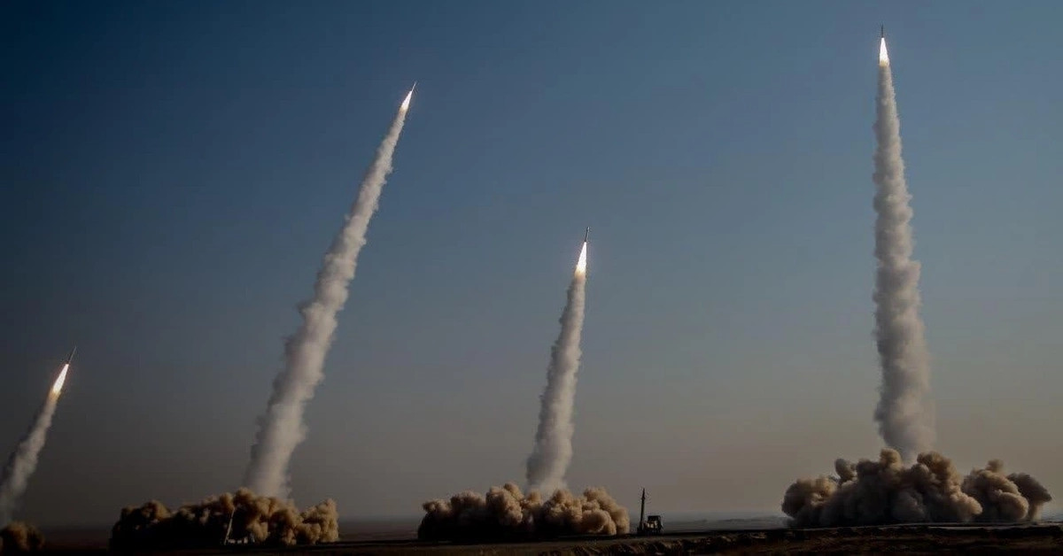 Tên lửa Qassem Basir Iran tốc độ Mach 11, tầm bắn 1.200km, rúng động quân sự toàn cầu