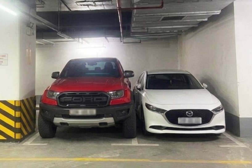 Tôi ghét phải đỗ cạnh xe bán tải trong hầm