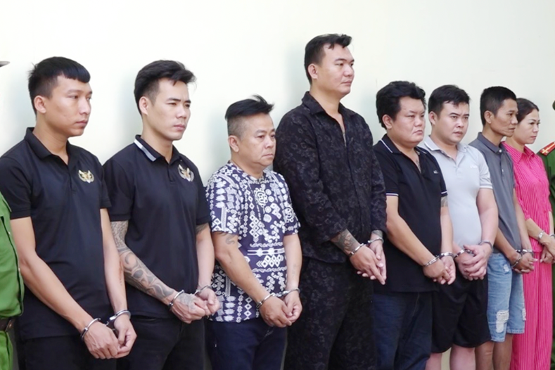 Bắt đôi vợ chồng cầm đầu công ty mua bán nợ, ‘khủng bố’ đòi nợ thuê 70 tỷ đồng