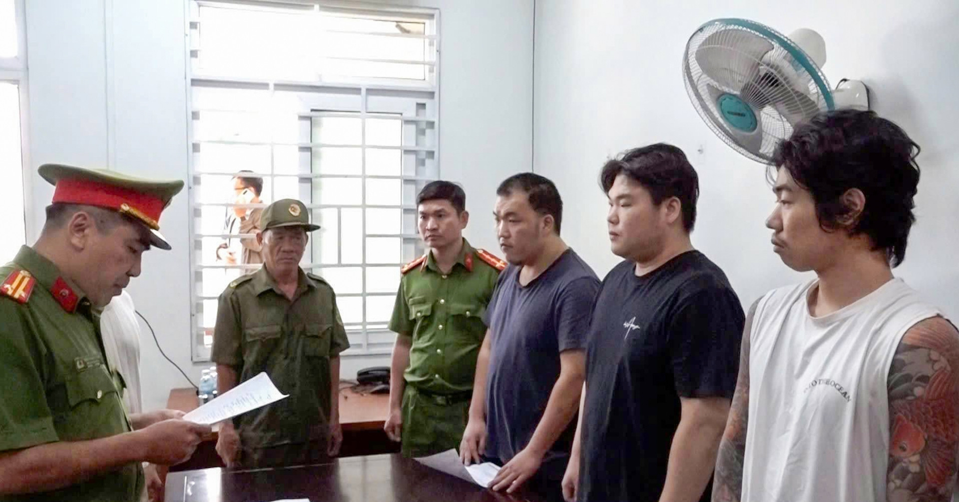 Công an Khánh Hòa bắt giữ 3 người Hàn Quốc đang bị truy nã quốc tế