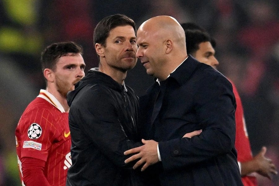 Liverpool ra tối hậu thư cho Arne Slot, Xabi Alonso chờ thế chỗ