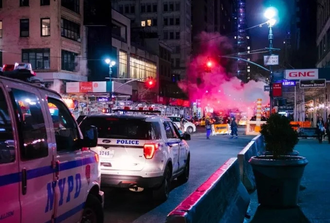 Nam thanh niên thừa nhận phóng hỏa 11 xe cảnh sát