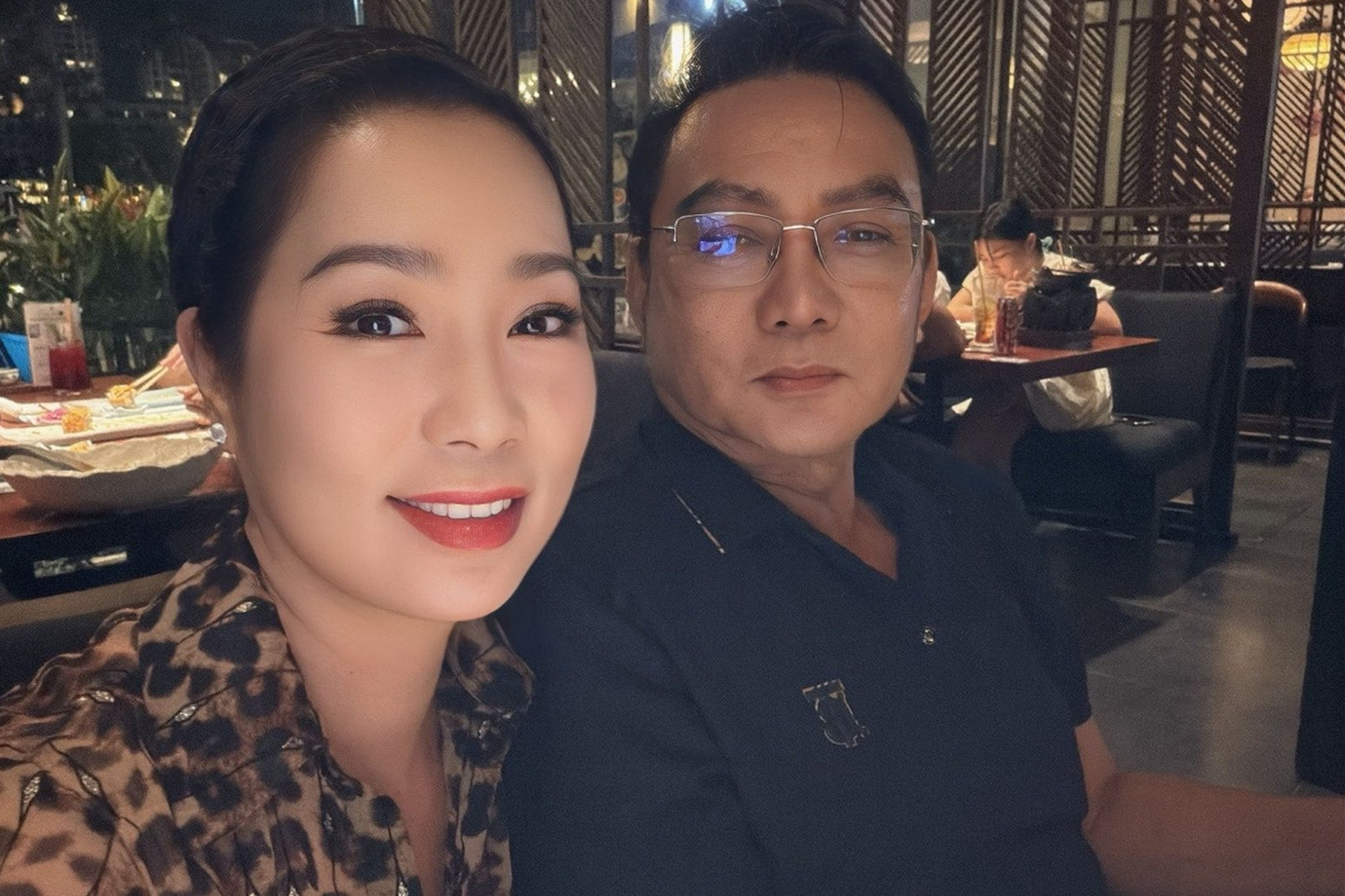  NSND Trịnh Kim Chi trẻ đẹp, MC Huyền Trang VTV đăng ảnh trêu chồng cầu thủ 