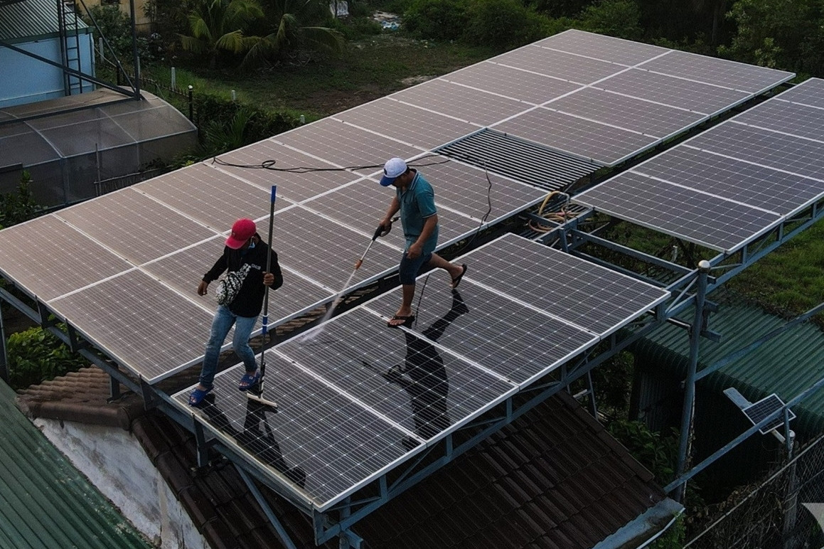 Ồ ạt lắp điện mặt trời, cảnh báo mới khiến hiệu suất tấm pin sụt giảm nhanh