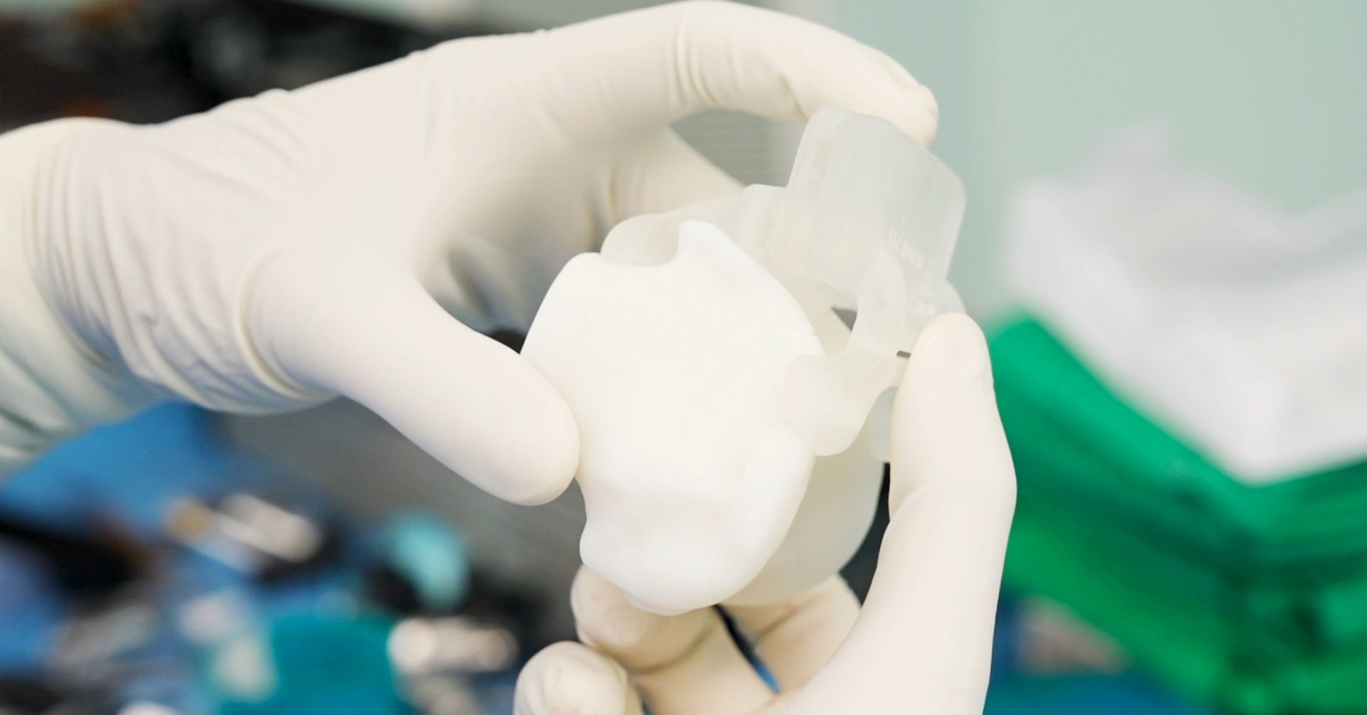 Phẫu thuật thay khớp ở Vinmec: Kết hợp 2 công nghệ đỉnh cao tích hợp AI