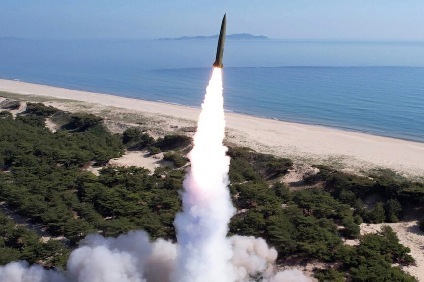 Tên lửa Hwasong-11A đầu đạn bom chùm ‘biến mọi mục tiêu thành tro bụi’ trên diện tích 7 hecta