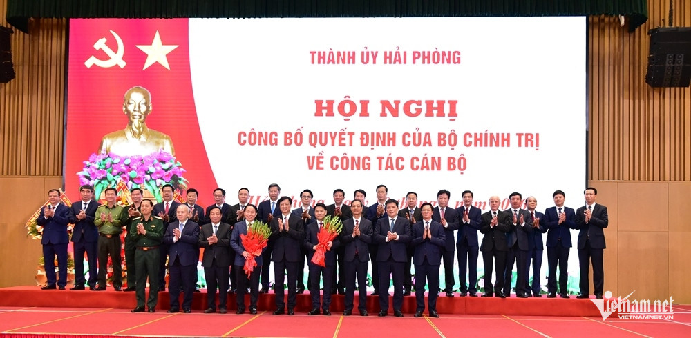 W-bo nhiem bi thu hai phong3.JPG.jpg