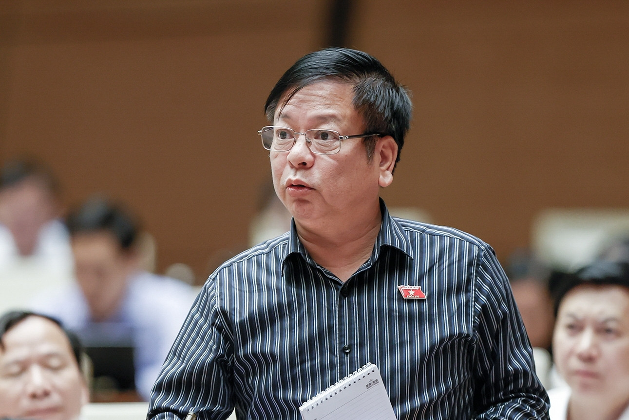 Đề nghị chủ tịch xã được ủy quyền ký giấy kết hôn, chứng tử có yếu tố nước ngoài