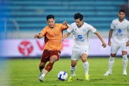 nam dinh vs hagl 1.jpg