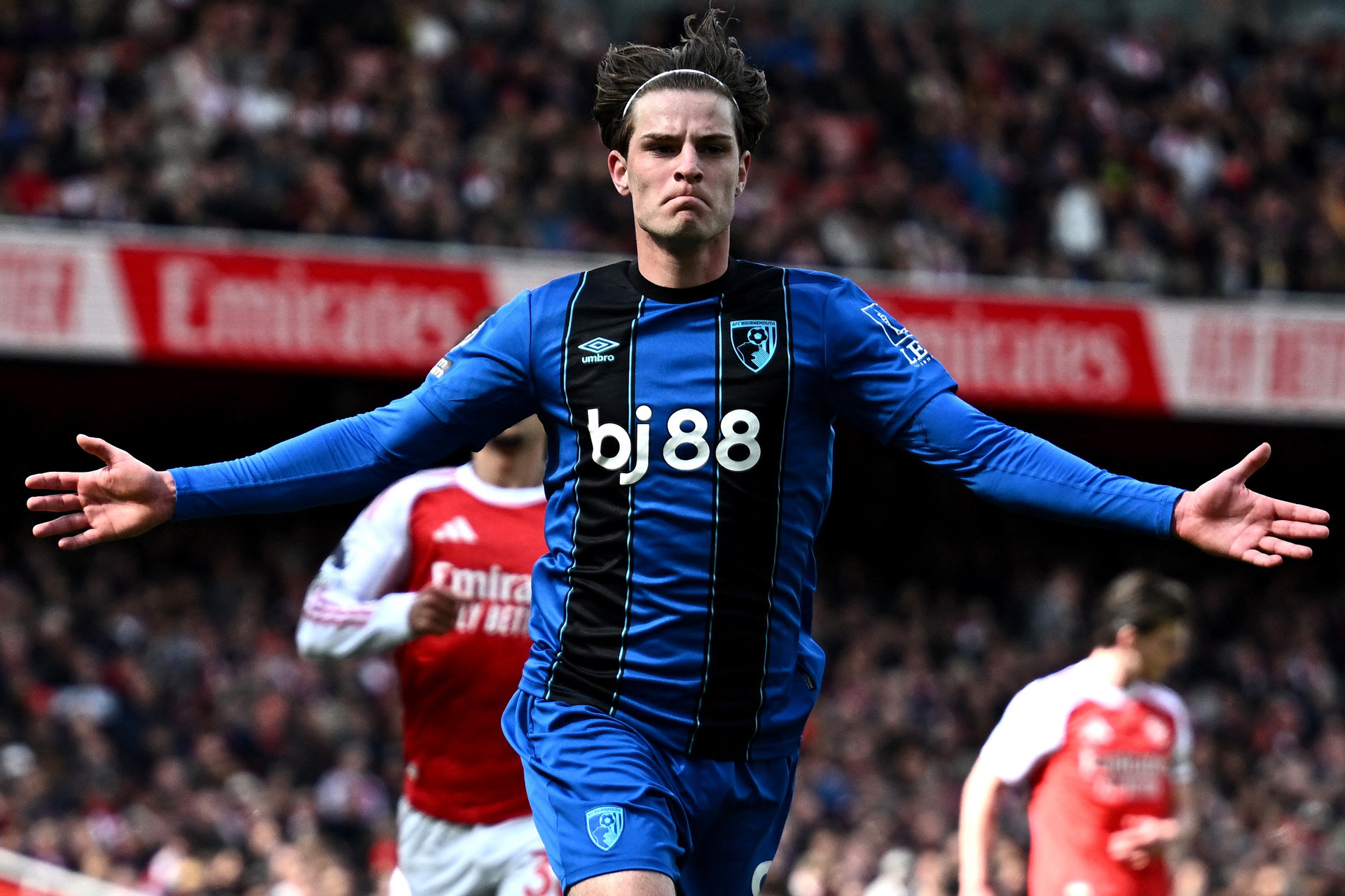 Scott Arsenal Bournemouth.jpg