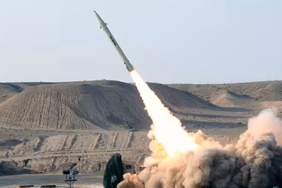 Tên lửa đạn đạo và hành trình: 'Kẻ hủy diệt' nào thực sự thay đổi cuộc chơi