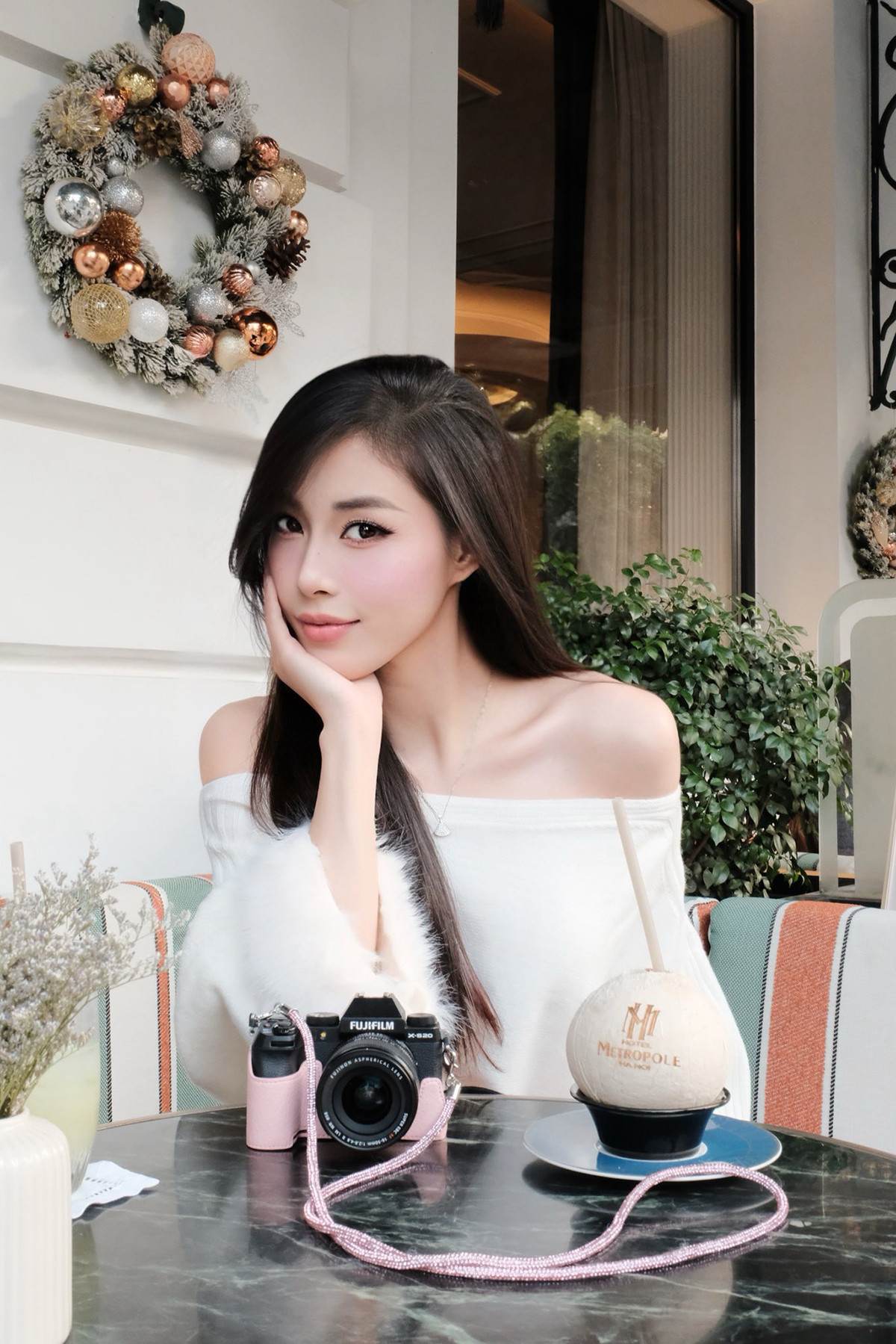 thu huyen bong chuyen 11.jpg