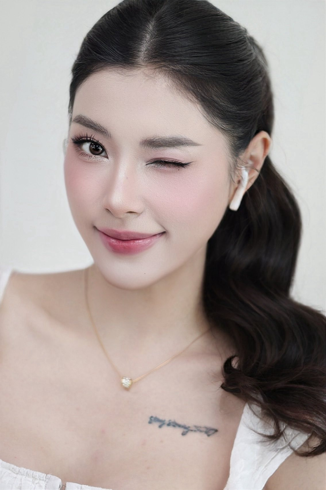 thu huyen bong chuyen 2.jpg