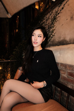 thu huyen bong chuyen 9.jpg