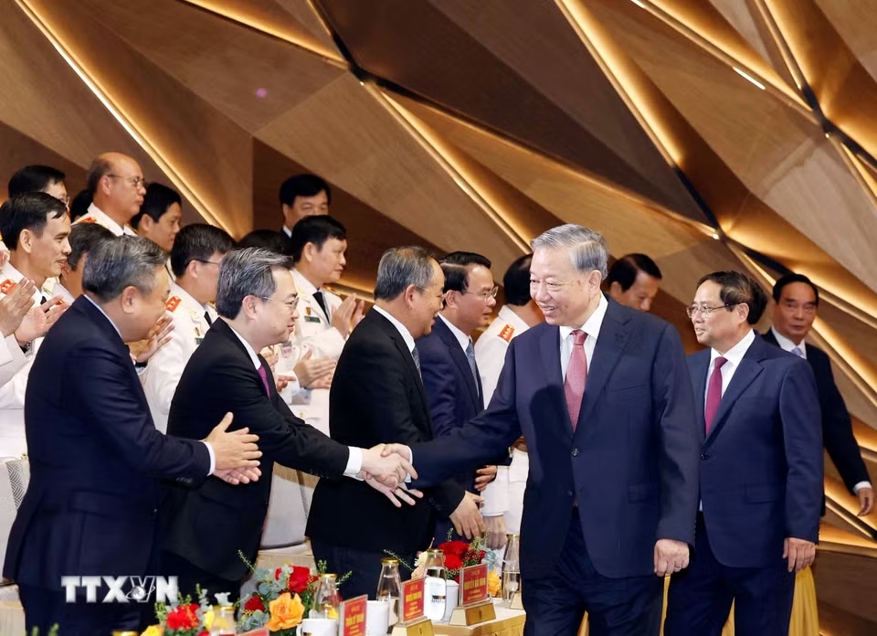 tong bi thu chu tich nuoc du le ky niem 80 nam ngay truyen thong tham muu cong an nhan dan 1104 4.avif