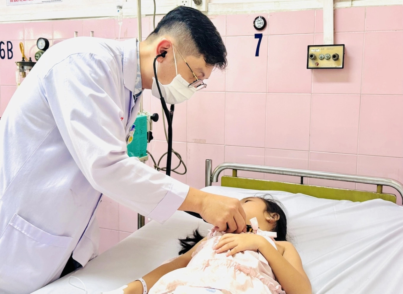 Bộ Y tế yêu cầu điều tra vụ 148 học sinh tiểu học ở TPHCM nghi ngộ độc vụ nghi ngộ độc ở trường tiểu học