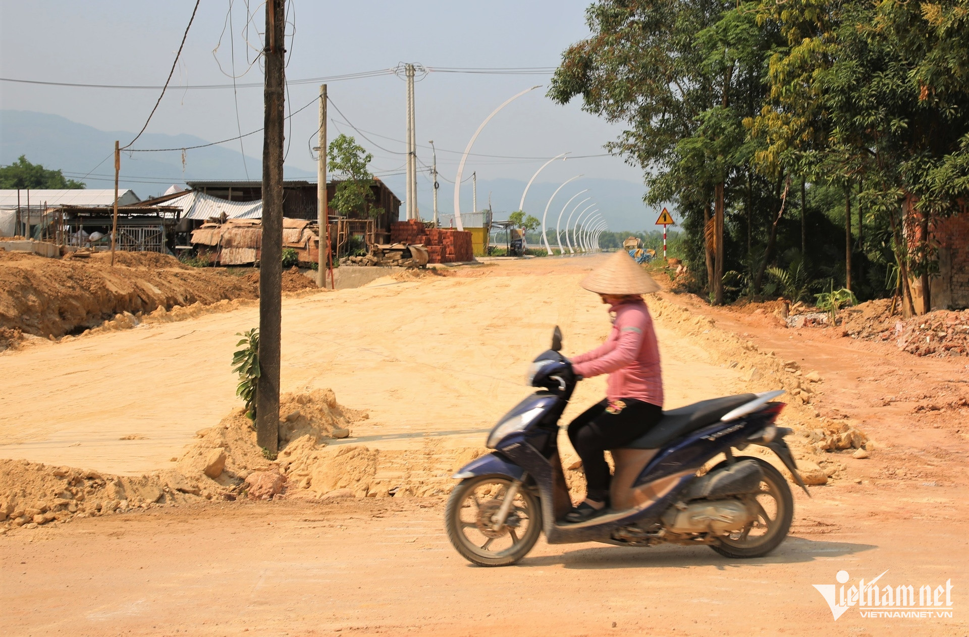 W-5A0A5256 (3).JPG.jpg