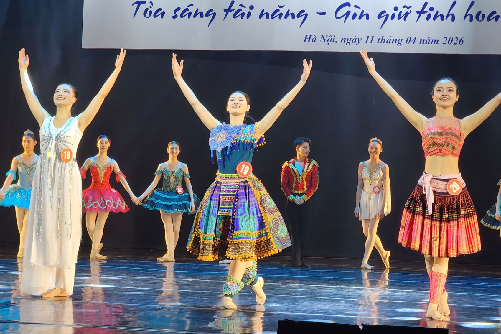 13 thí sinh giành giải 'Tài năng múa'