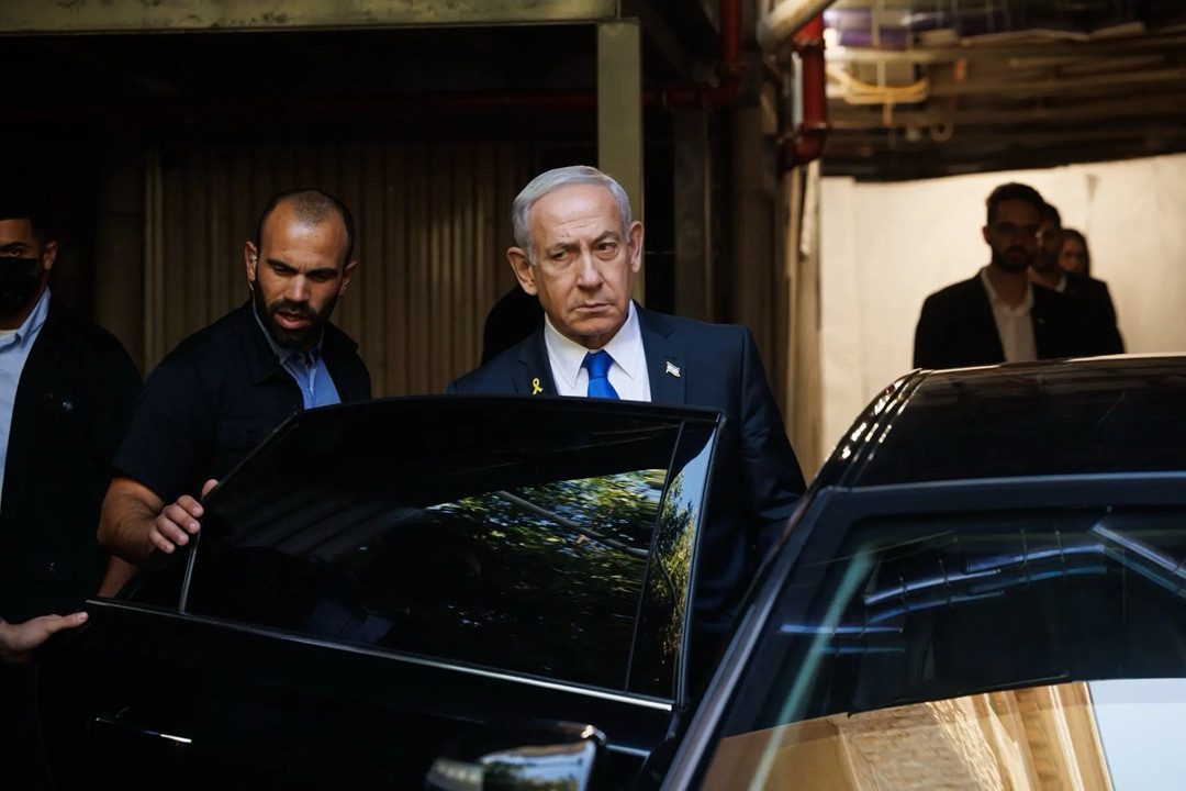 27mag netanyahu 03 superJumbo v2.jpg