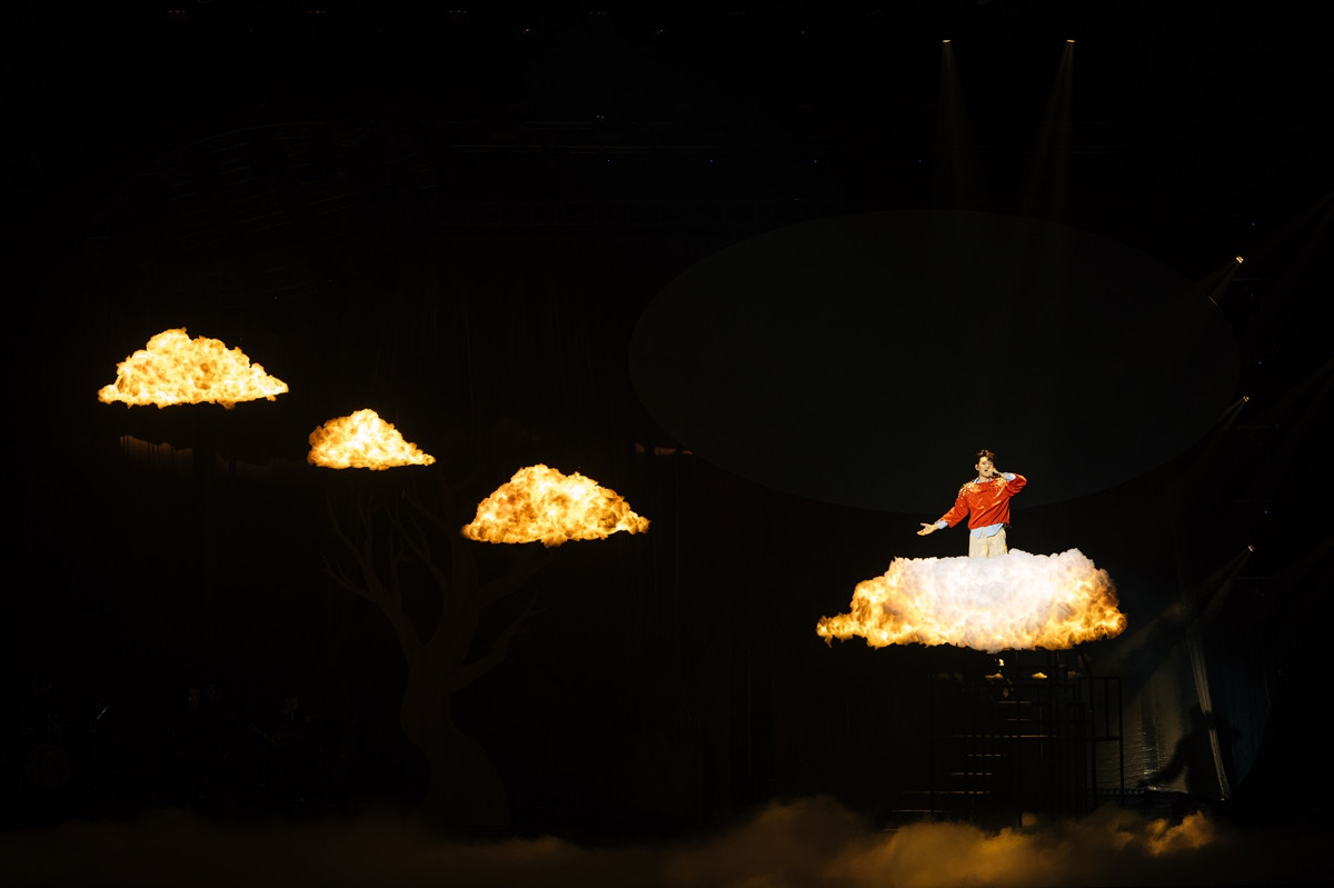 Bui Truong Linh 01.jpg