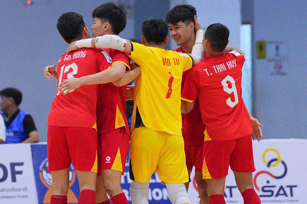 Futsal Viet Nam Australia 4 0.jpg