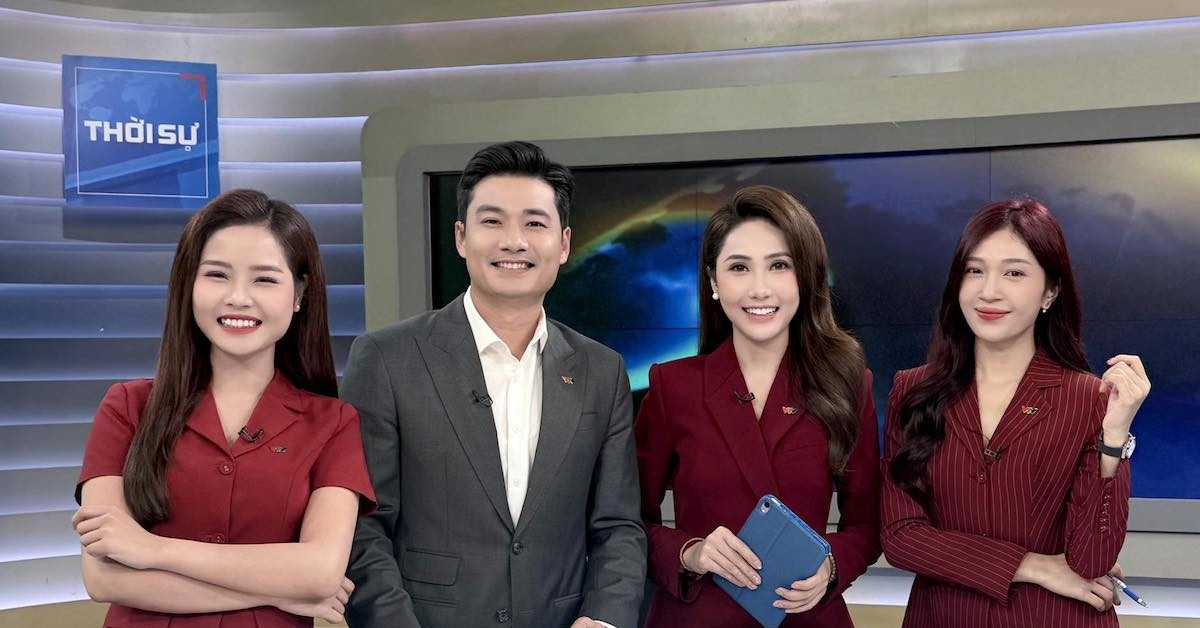 MC Phương Nam khoe ảnh đẹp trai, Tiểu Vy được khen như nữ thần