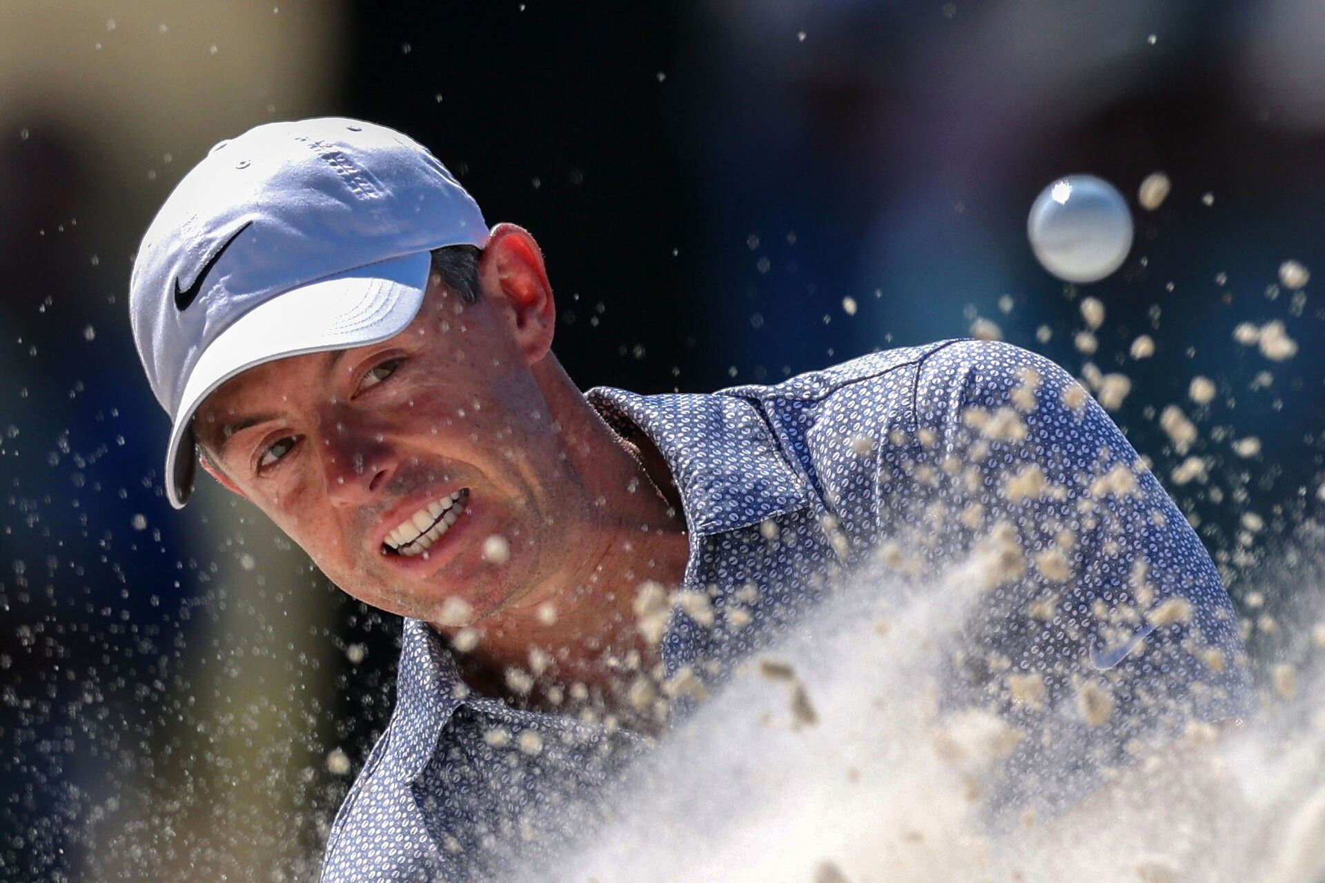 Rory McIlroy hụt hơi, The Masters nghẹt thở ngày chung kết