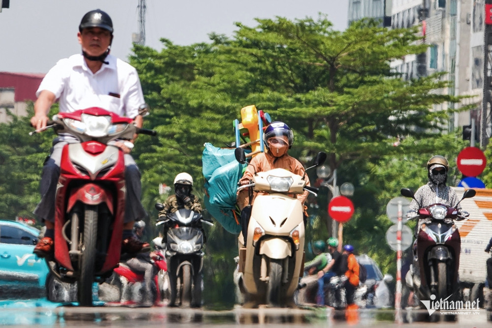 W-nang nong Bao Khanh Thach T.jpg