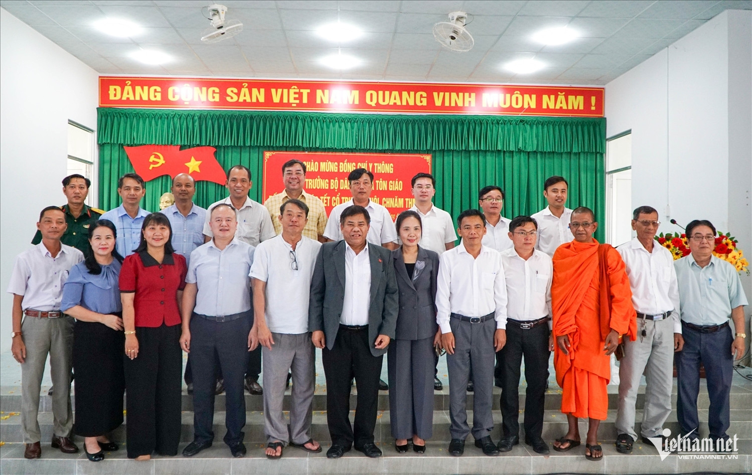 W-Y Thông ảnh 7.jpg