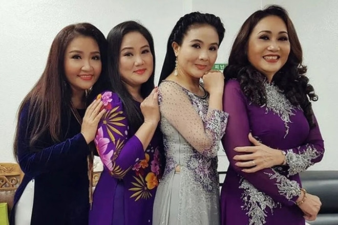 4 chị em làm nghệ thuật: Người là NSND nức tiếng, người là 'Bà mẹ quốc dân'