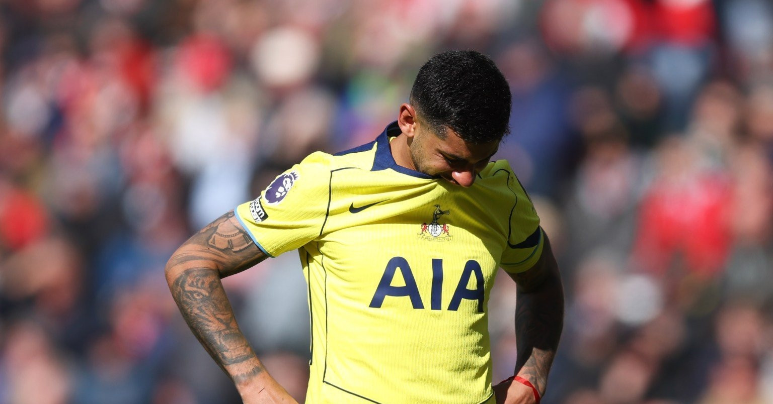 Cầu thủ Tottenham lo xuống hạng, De Zerbi lên tiếng