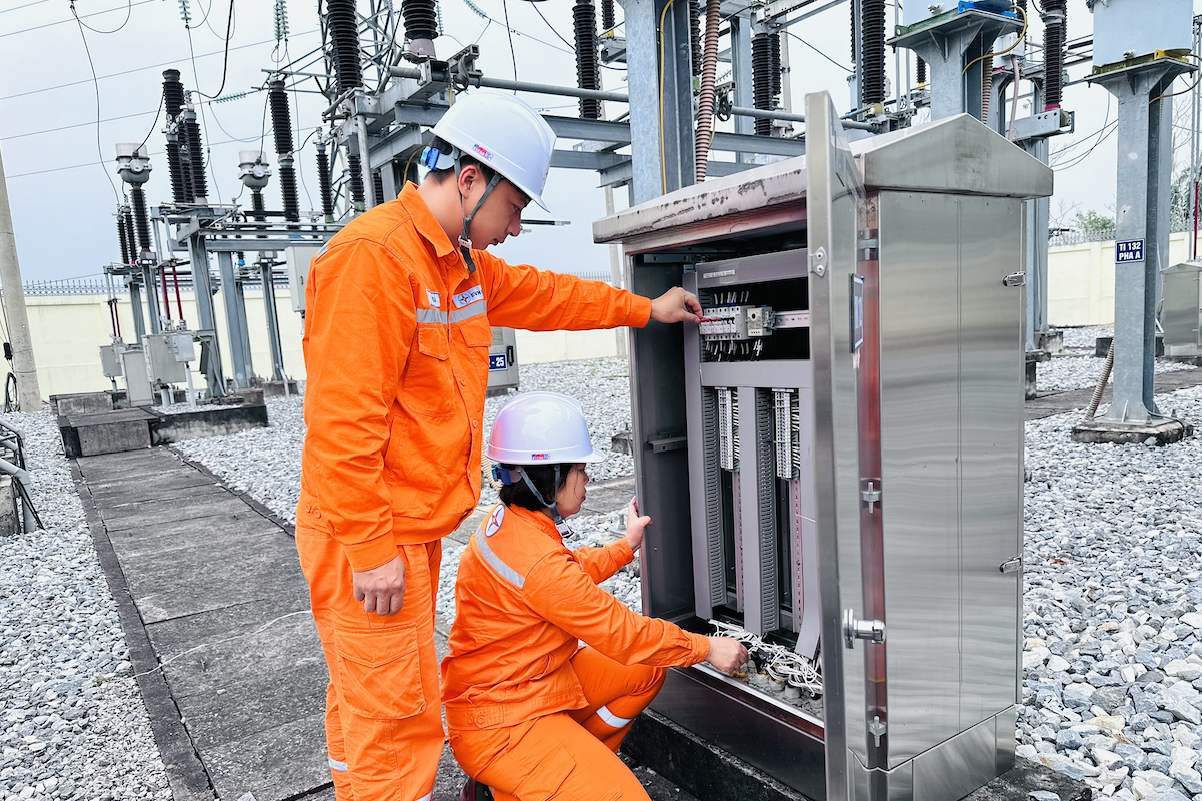  Chớm hè, tiêu thụ điện phá vỡ kỷ lục, một nguồn phát điện cung cấp gần 60% 