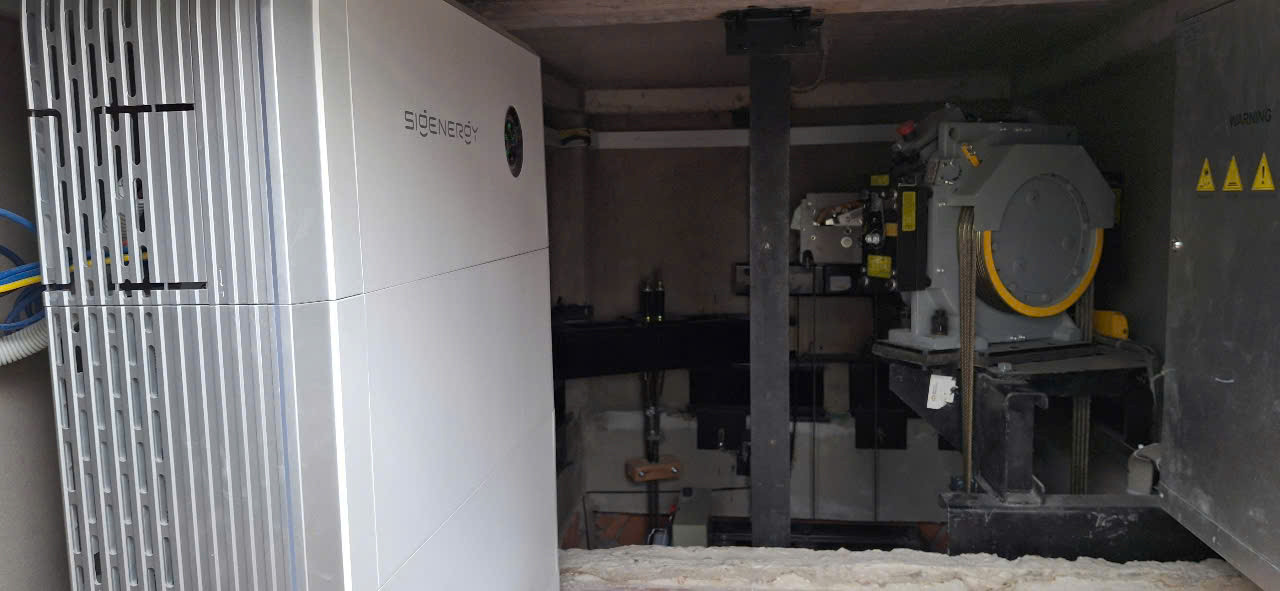 điện mặt trời.jpg