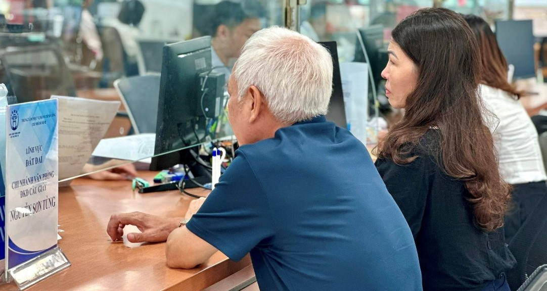 Làm sổ đỏ lần đầu: Nộp ở xã hay đến Văn phòng đăng ký đất đai?