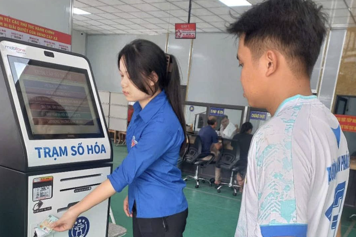 Mỗi người dân là chủ thể số: Hành trình giảm nghèo thông tin ở Thái Hòa