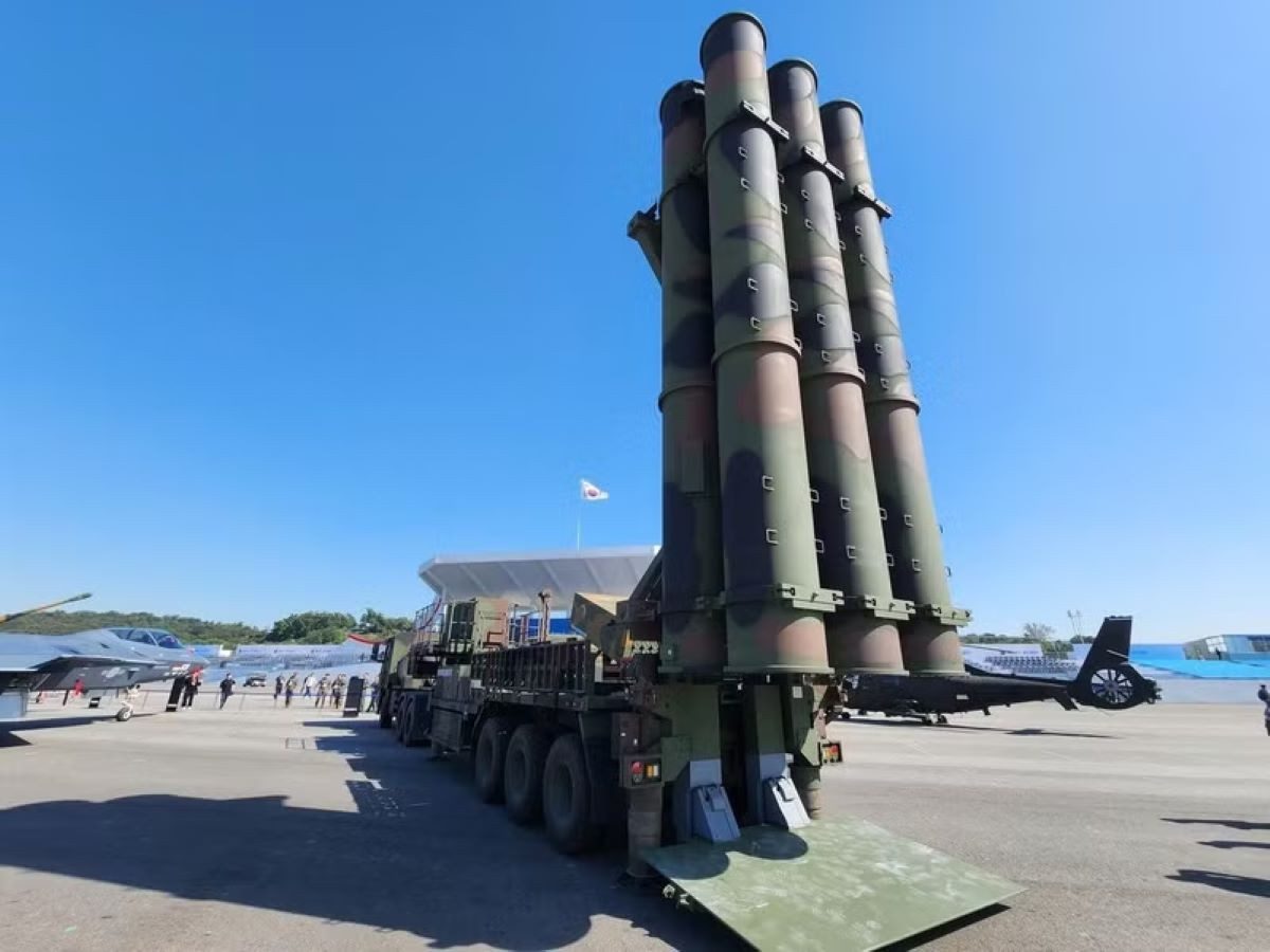 Tên lửa L SAM Hàn Quốc.jpg