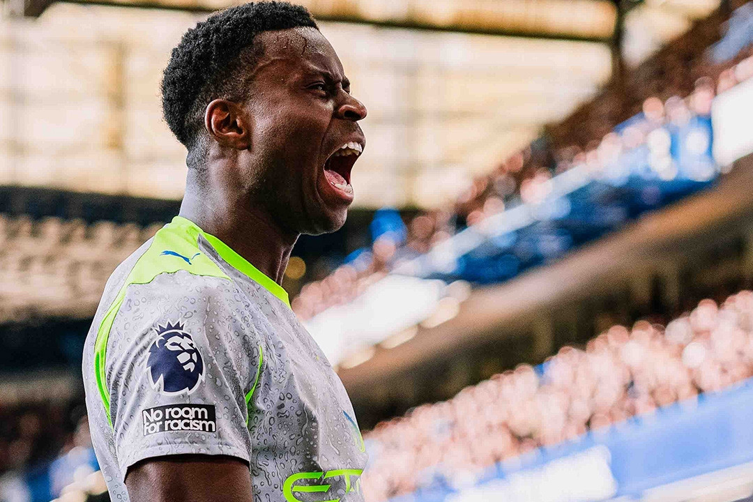  Vùi dập Chelsea, Man City hâm nóng cuộc đua vô địch 