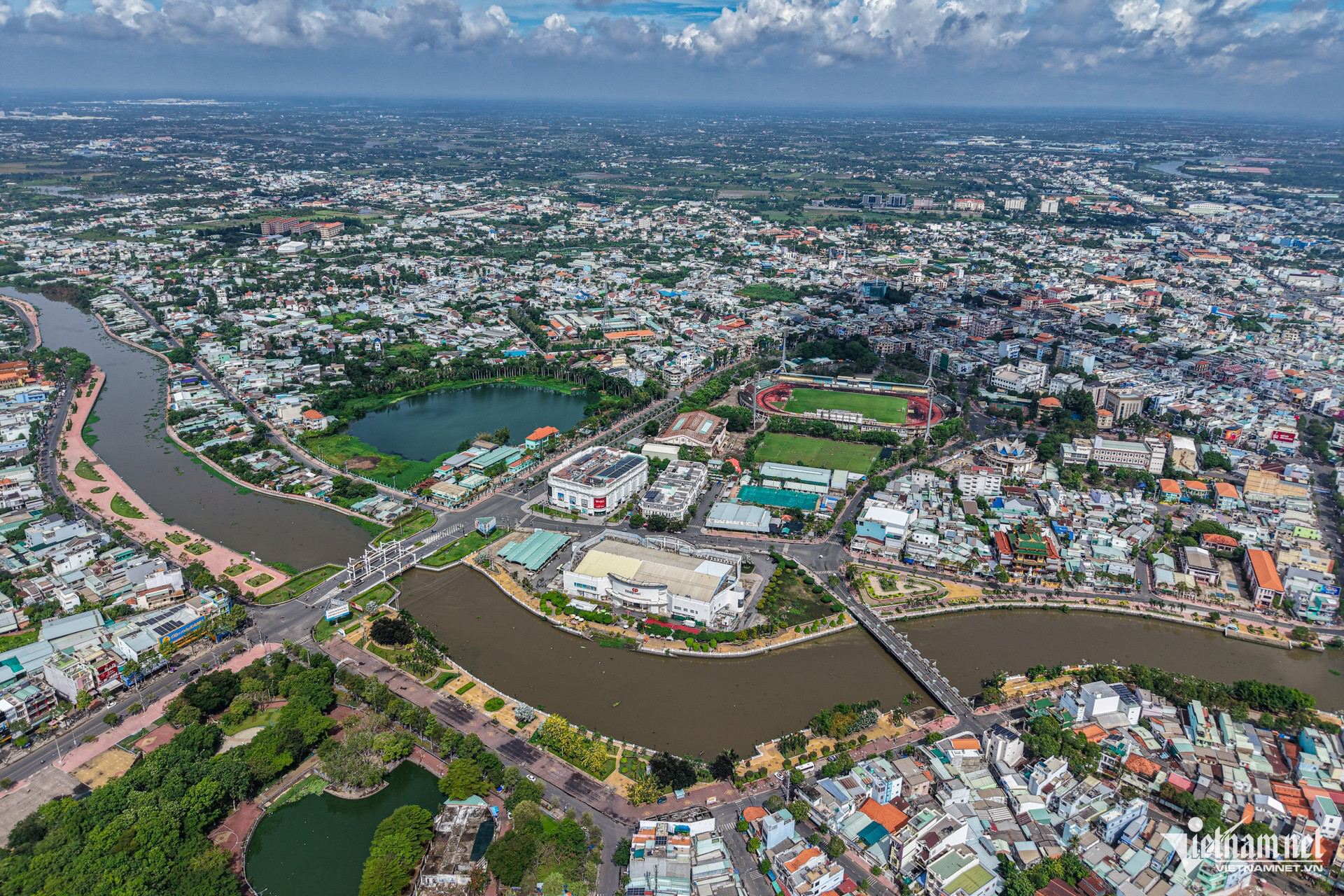 W-Long An nguyễn huế 9.jpg