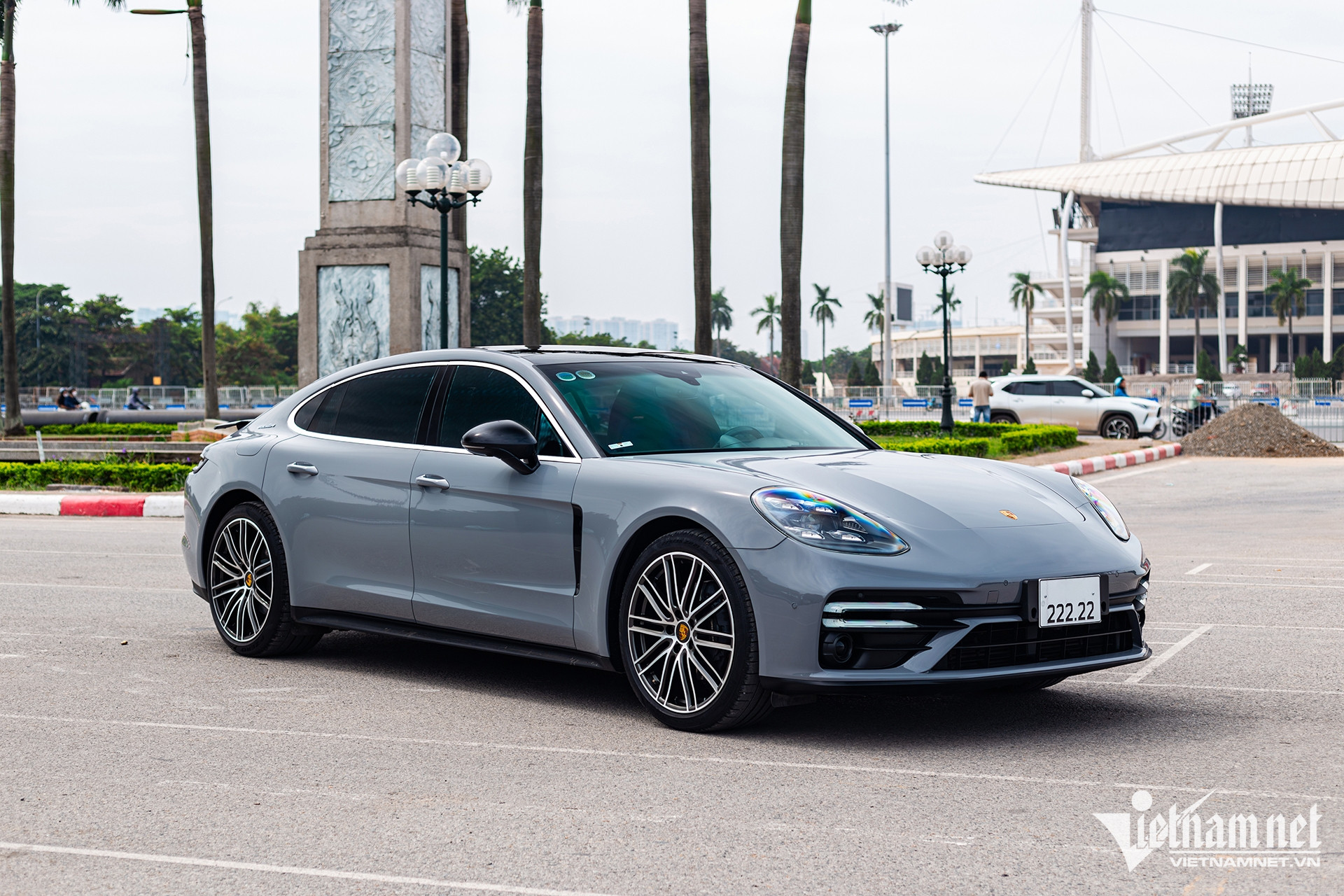 W-panamera do 4.jpg