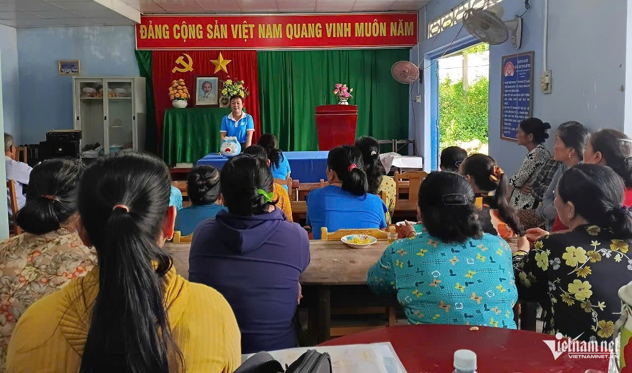 W-phụ nữ vĩnh long.jpg