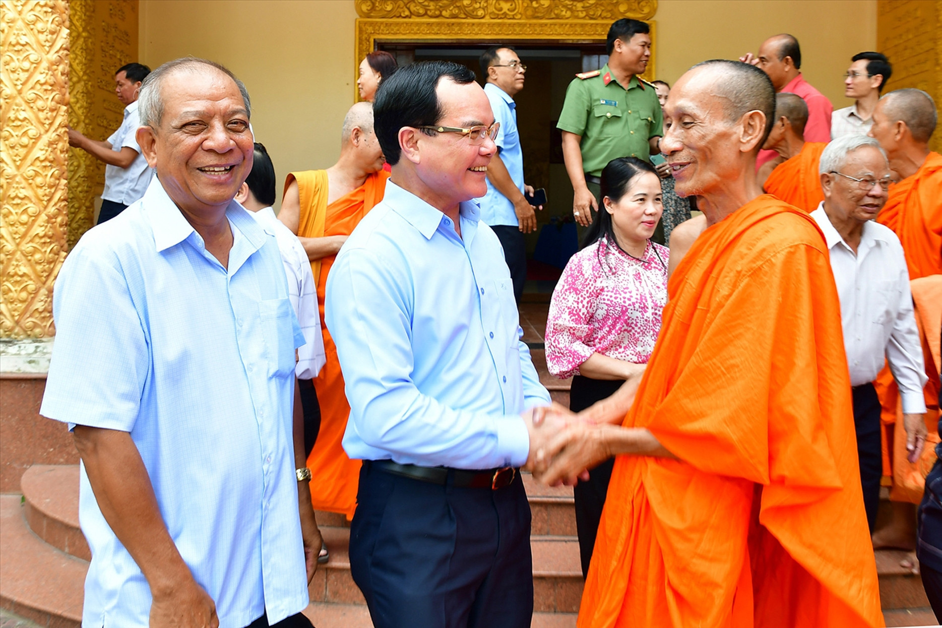 Đồng bào Khmer đón Tết Chôl Chnăm Thmây đủ đầy