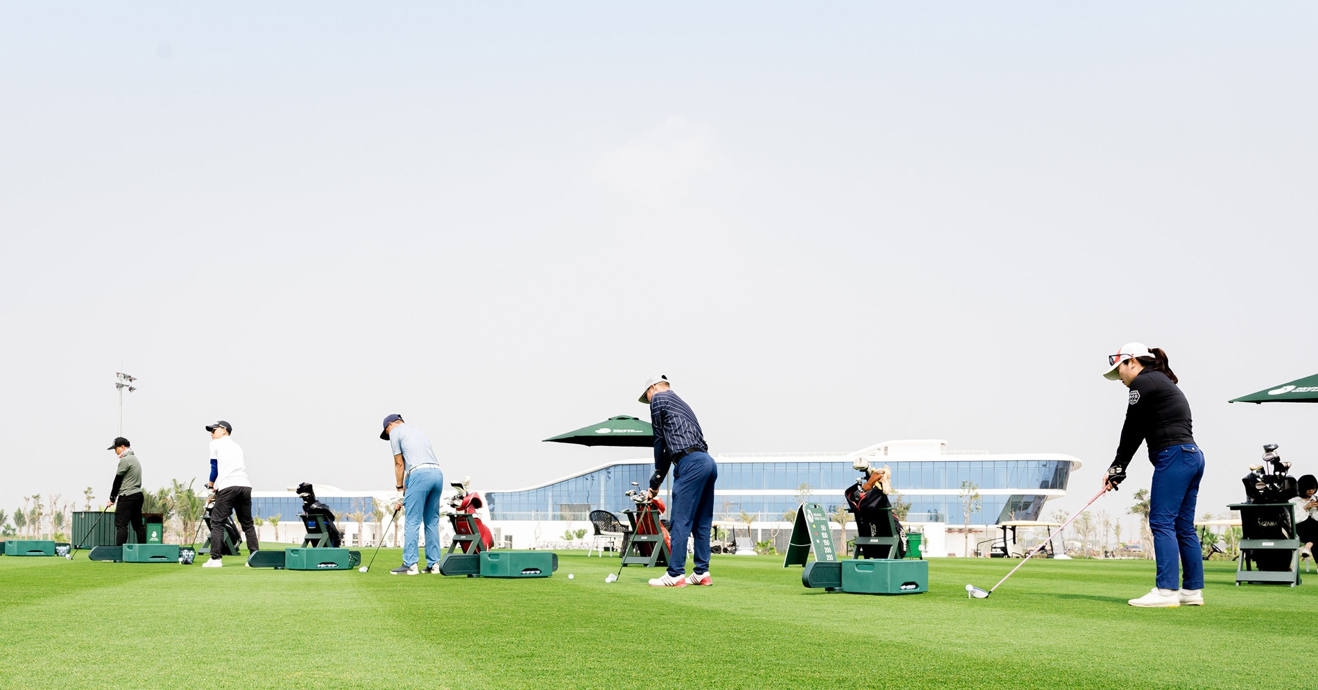 Giải golf phát bóng xa có tiền thưởng cao kỷ lục