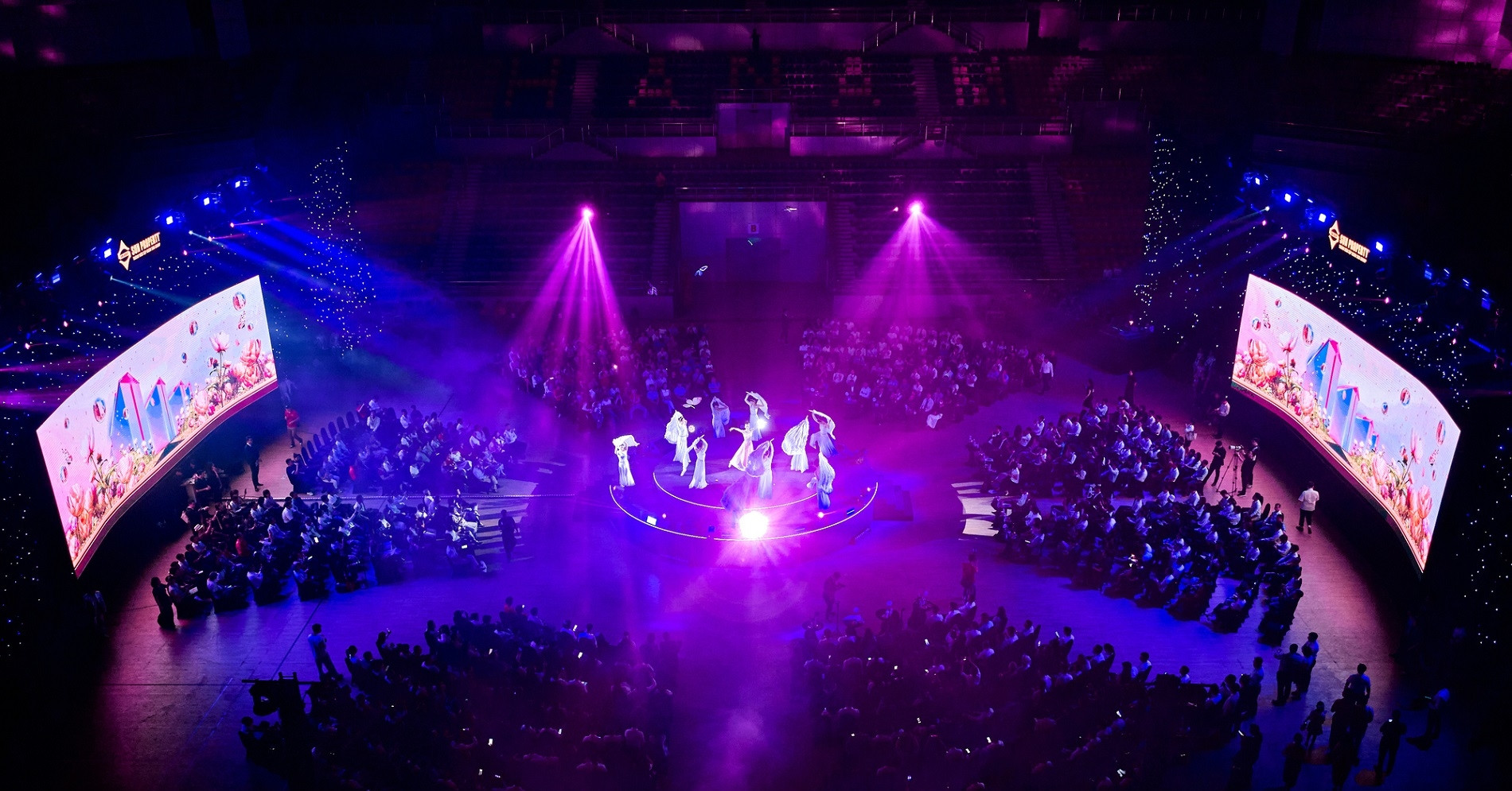 ‘Giao lộ rực rỡ’ khai mở tâm điểm sống mới tại đô thị Sun Group Nam Hà Nội