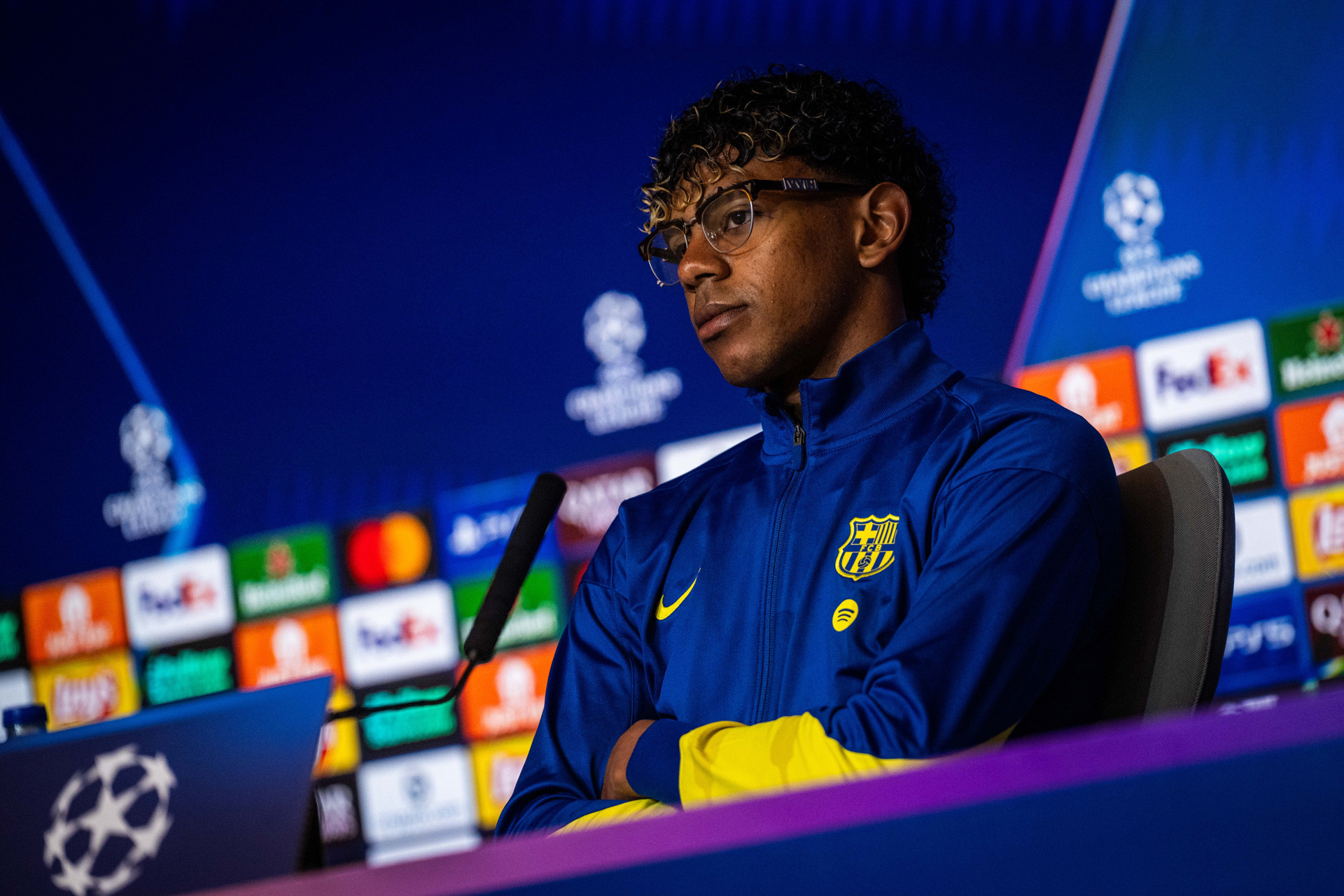 Lamine Yamal Barca.jpg