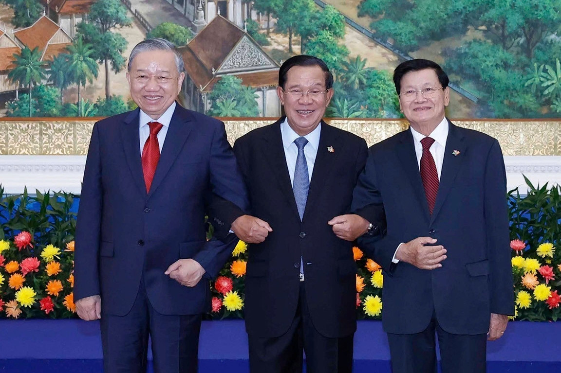 Lãnh đạo chủ chốt Việt Nam chúc mừng Tết cổ truyền của Lào và Campuchia