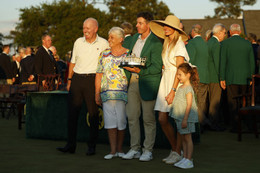 McIlroy The Masters 2026 gia dinh.jpg