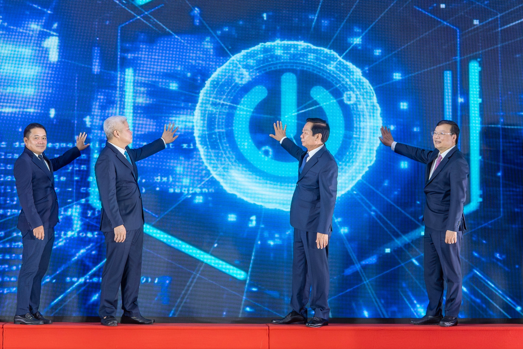 San giao dich viec lam Quoc gia 3.jpg